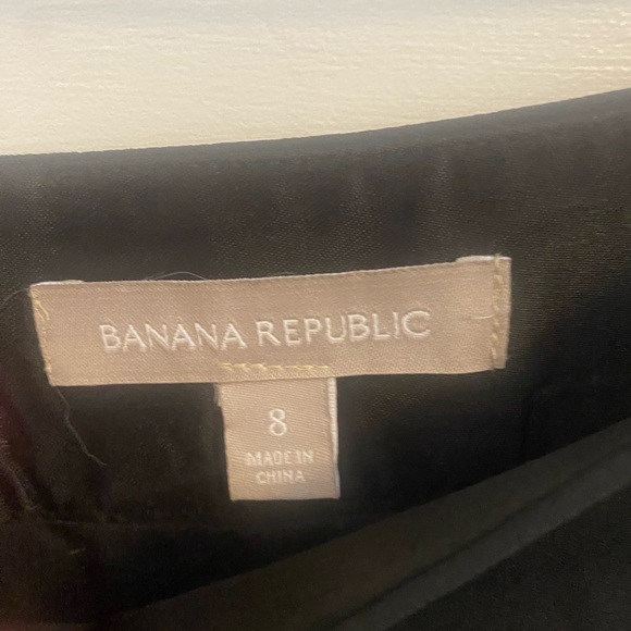 Banana Republic Black Mini Skirt Size 8 - Picture 2 of 3